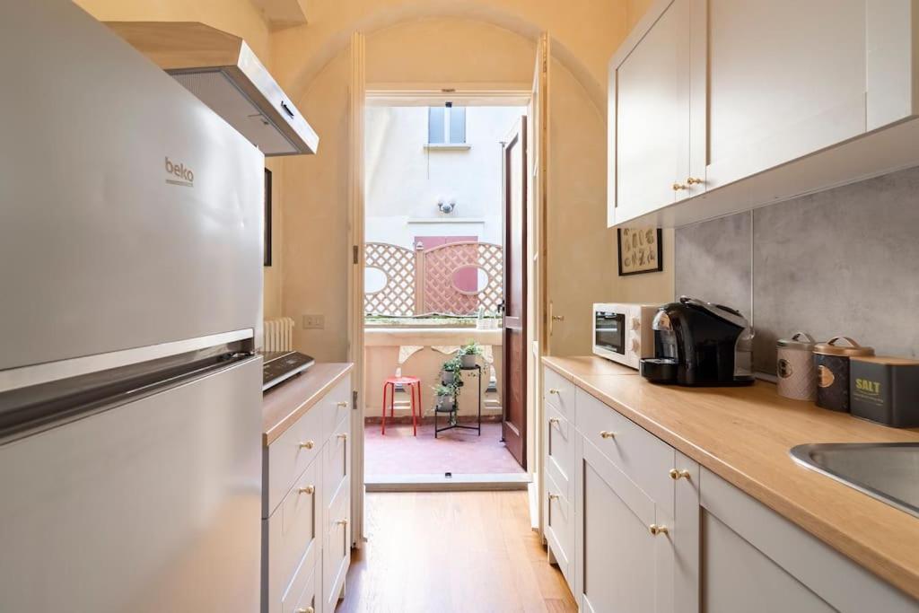 Appartamento Elegante E Centrale La Foglia D'Oro Bologna Esterno foto
